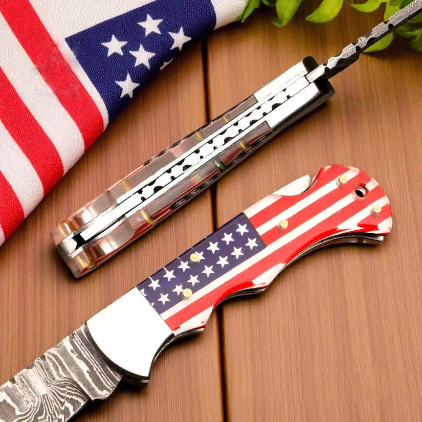 Premium American Heritage Damascus Folding Hunter